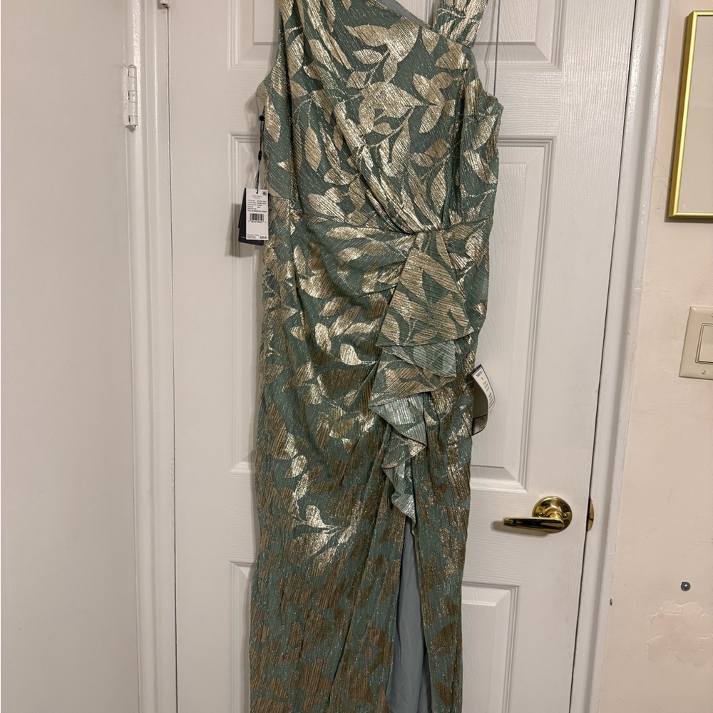 Adrianna Papell Green and Gold Asymmetric Evening Gown 20W